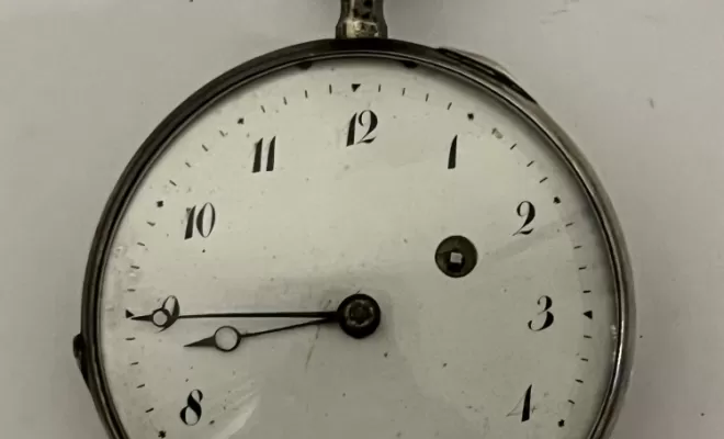 Estimation et Rachat de montre de luxe , montre poignet et montre gousset à Antibes, Cagnes-sur-Mer, Stéphane Heitzmann Antiquité